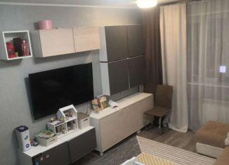 Продаю 1-комнатную квартиру, 40.4 м2, Лобня, улица Ленина, 67