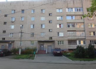 Продам 1-комнатную квартиру, 32 м2, Ижевск, Ленинградская улица, 1, Привокзальный жилой район