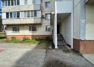 Сдается офис, 158.1 м2, Тобольск, 9-й микрорайон, 22А