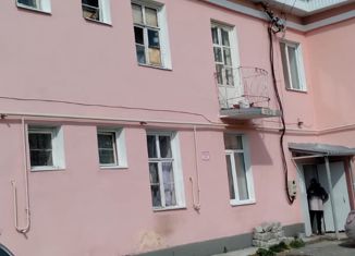 Продаю комнату, 65 м2, Сысерть, улица Розы Люксембург, 15