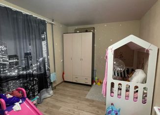 Продаю 1-комнатную квартиру, 40.2 м2, поселок Майский, Западная улица, 1