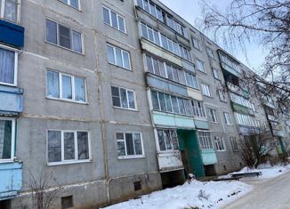 Продаю 2-комнатную квартиру, 54 м2, Лихославль, Школьная улица, 7