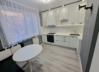 Продаю 2-комнатную квартиру, 62 м2, Москва, бульвар Адмирала Ушакова, 9, бульвар Адмирала Ушакова