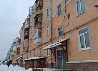 Продается двухкомнатная квартира, 56.7 м2, Дегтярск, улица Калинина, 9