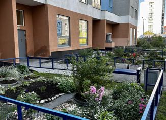 Продам 1-комнатную квартиру, 41.7 м2, Екатеринбург, улица Вильгельма де Геннина, 40, Верх-Исетский район