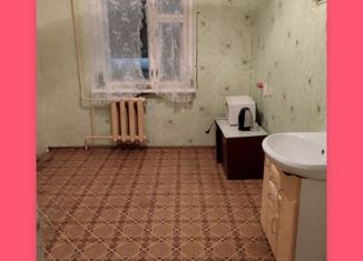 Продажа 3-комнатной квартиры, 69 м2, село Биряково, Школьная улица, 14