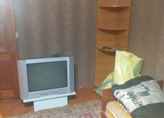 Сдается в аренду 2-ком. квартира, 55 м2, Новочеркасск, Молодёжная улица, 36