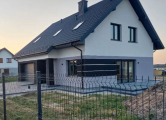 Продаю дом, 160 м2, посёлок городского типа Яблоновский, Нефтеперегонная улица, 22