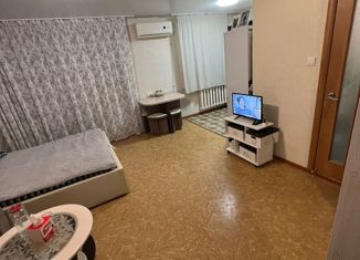 Продам квартиру студию, 34 м2, село Кулунда, улица Ленина, 8