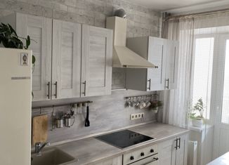 Продаю 2-комнатную квартиру, 47 м2, Самара, жилой район Волгарь, Осетинская улица, 4