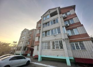 Двухкомнатная квартира на продажу, 54 м2, Элиста, 2-й микрорайон, 13Б, 2-й микрорайон