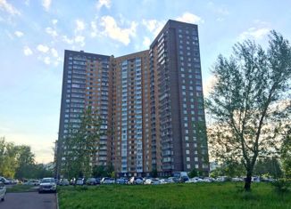 Продаю 2-комнатную квартиру, 56 м2, Санкт-Петербург, улица Добровольцев, 2, улица Добровольцев