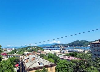 Продается 2-ком. квартира, 41.6 м2, Находка, улица Гагарина, 6