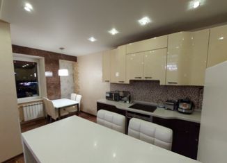 Продам 3-комнатную квартиру, 113 м2, Подольск, Ленинградская улица, 11