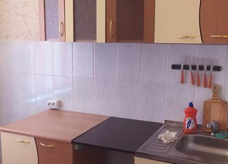 Сдам 1-ком. квартиру, 30 м2, Северск, улица Царевского, 9