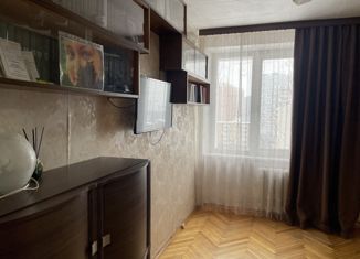 Продается 2-комнатная квартира, 38.8 м2, Москва, Нагорный район, Криворожская улица, 21к2