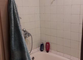 Продается 1-ком. квартира, 33 м2, Тольятти, бульвар Ленина, 16, Центральный район