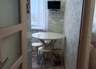 Продажа 2-комнатной квартиры, 44.9 м2, Канаш, улица 30 лет Победы, 3