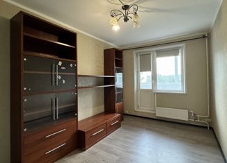 Продаю 2-ком. квартиру, 53 м2, Москва, улица Академика Бакулева, 2