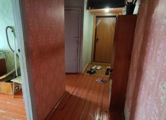 Продается 3-комнатная квартира, 59.4 м2, Петровск, улица Ломоносова, 3