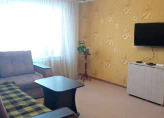 Продаю 2-комнатную квартиру, 60 м2, поселок городского типа Суходол, улица Суворова, 14