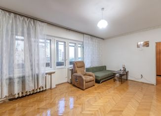 Продается 2-ком. квартира, 59.3 м2, Москва, метро Кунцевская, Кастанаевская улица, 63к2