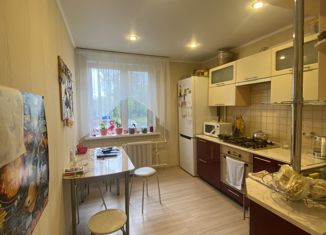 Продажа 4-комнатной квартиры, 75.3 м2, Бугульма, Комсомольская улица, 9