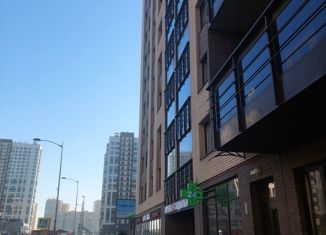 Сдаю в аренду трехкомнатную квартиру, 77 м2, Мурино, бульвар Менделеева, 5к1