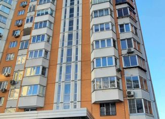 Продаю 2-ком. квартиру, 59.5 м2, Москва, Белореченская улица, 34к2, метро Братиславская