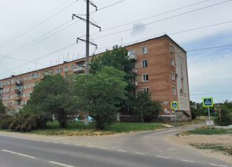 Продается двухкомнатная квартира, 31.6 м2, Лабинск, Красная улица, 398