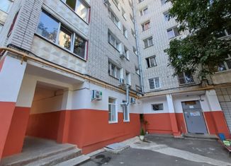 3-комнатная квартира на продажу, 61.9 м2, Невинномысск, Революционная улица, 18