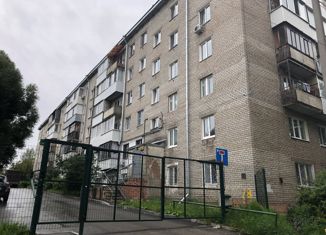 Продается 2-ком. квартира, 41.7 м2, Пермь, улица Мира, 80, Индустриальный район