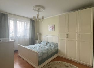 Продается 3-комнатная квартира, 73 м2, Москва, Новомарьинская улица, 28, метро Братиславская