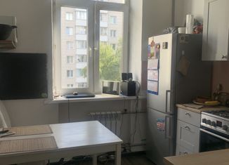 Продаю 3-ком. квартиру, 70 м2, Москва, 2-я Институтская улица, 1/12, 2-я Институтская улица