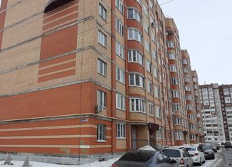 Продается 2-комнатная квартира, 64 м2, Йошкар-Ола, улица Куйбышева, 59, 6-й микрорайон