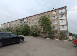 Продажа 2-комнатной квартиры, 47 м2, Красноуфимск, улица Мизерова, 98