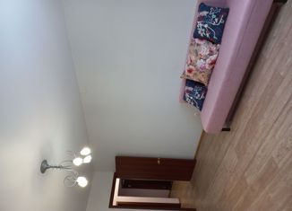 Продам 2-ком. квартиру, 60.4 м2, посёлок Ждановский, Фестивальная улица, 1