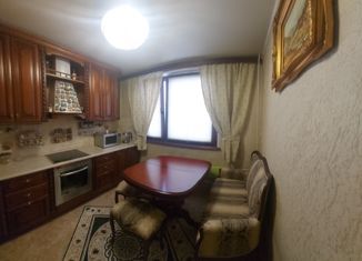 Сдаю двухкомнатную квартиру, 56 м2, Москва, Каширское шоссе, 80к1