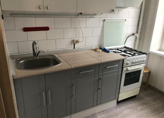 Сдам 1-комнатную квартиру, 33 м2, Москва, улица Трёхгорный Вал, 18, улица Трёхгорный Вал