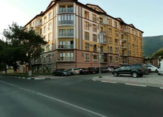 Продается двухкомнатная квартира, 73 м2, Краснодарский край, улица Халтурина, 32к1