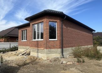 Продаю дом, 100 м2, Армавир, площадь Ленина