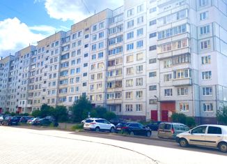 Продажа 3-комнатной квартиры, 73.7 м2, Шлиссельбург, Луговая улица, 5