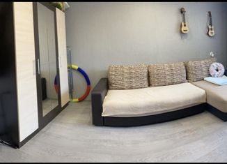 Продам двухкомнатную квартиру, 42.2 м2, рабочий посёлок Кадуй, улица Энтузиастов, 8