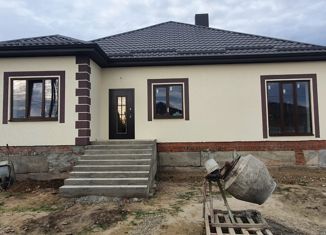 Продается дом, 140 м2, поселок Прикубанский, Школьная улица