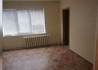 Продаю двухкомнатную квартиру, 42 м2, Бузулук, улица Губкина, 10