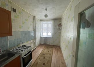 Двухкомнатная квартира на продажу, 48.3 м2, поселок городского типа Актюбинский, улица Нефтяников, 9
