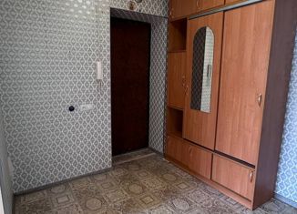 Продам двухкомнатную квартиру, 50.5 м2, Родники, Советская улица, 17