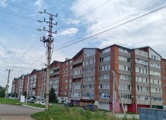 3-ком. квартира на продажу, 80 м2, поселок городского типа Емельяново, Почтовый переулок, 7А