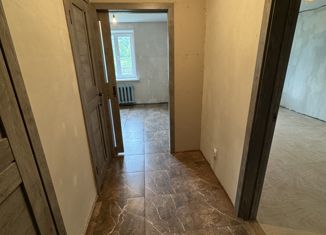 Продам 1-ком. квартиру, 34.8 м2, посёлок городского типа Лучегорск, 4-й микрорайон, 48