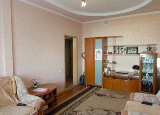 Продажа 2-комнатной квартиры, 45 м2, Железногорск, улица Гагарина, 14к1